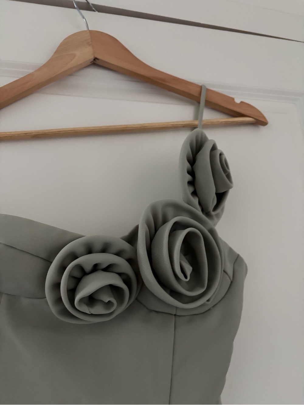 NWT Peppermayo Sweetpea Rosette Mini Dress Sage One Shoulder Feminine - Picture 11 of 11